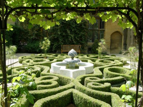 lavori di giardinaggio